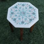 TABLE TOP