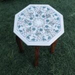 TABLE TOP