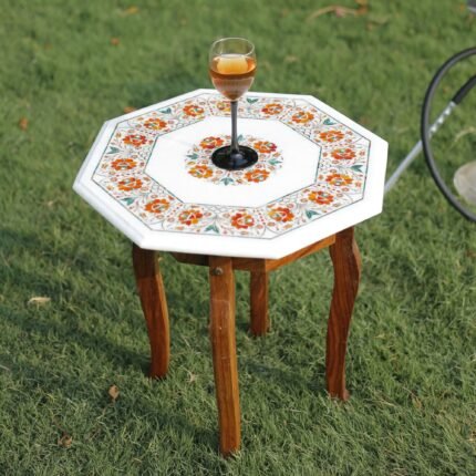 TABLE TOP