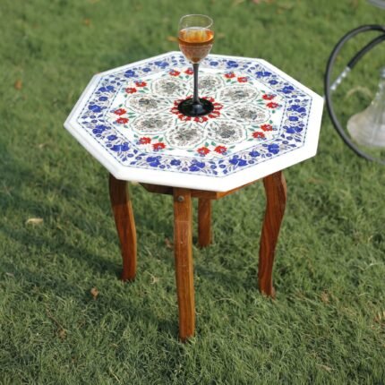 TABLE TOP