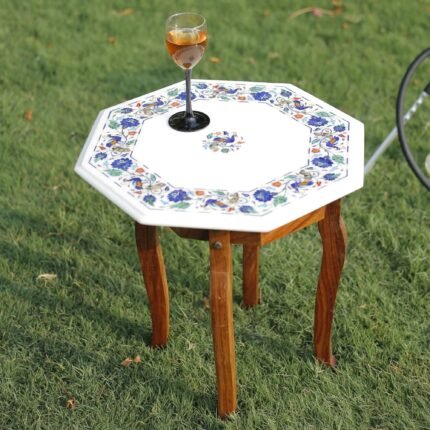 TABLE TOP