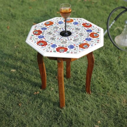 TABLE TOP